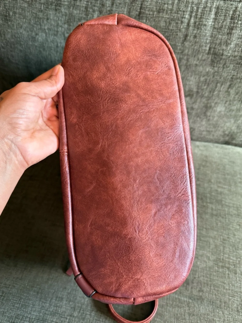 Women’s Soft Distressed Cognac Leather Slouchy Hobo Shoulder Bag